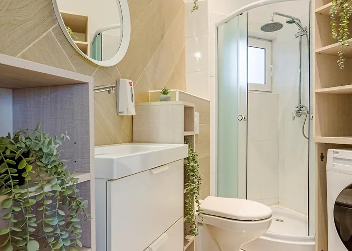 Heart Of The - Modern Comfort *