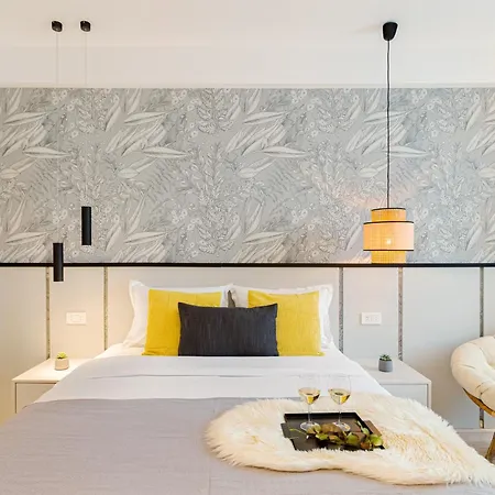 Heart Of The - Modern Comfort