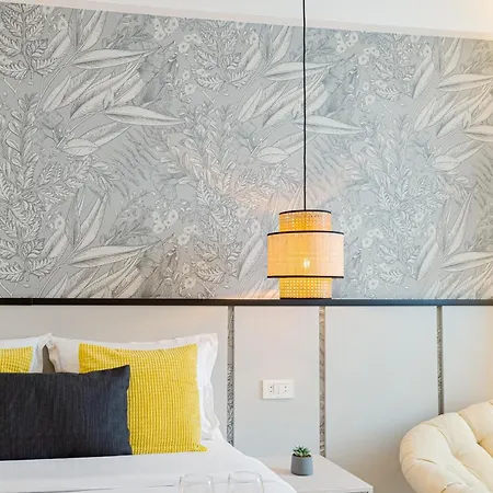 Heart Of The - Modern Comfort Apartment Bucharest