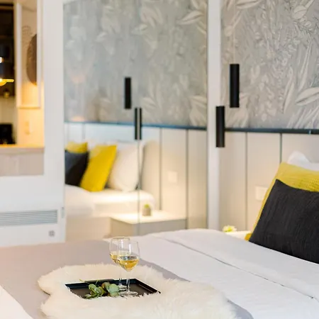 Heart Of The - Modern Comfort Bucharest