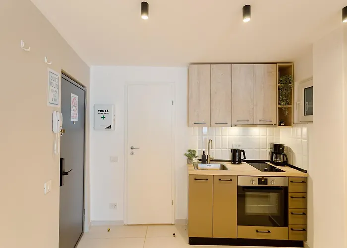 Heart Of The - Modern Comfort *