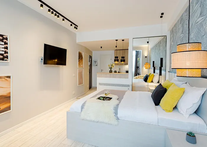 Heart Of The - Modern Comfort * Bükreş