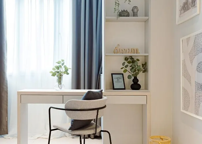 Heart Of The - Modern Comfort Daire Bükreş